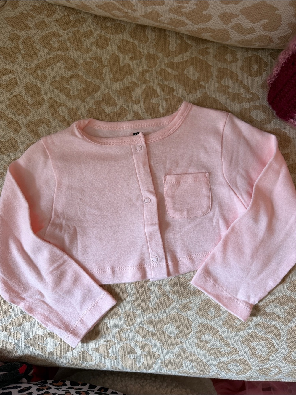 2T Light Pink Cropped Cardigan